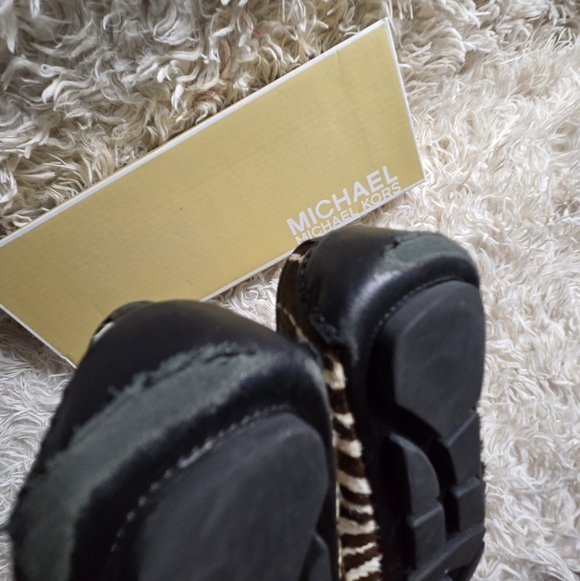 Michael Kors Fulton Animal Print Ballet Flats - Picture 6 of 9
